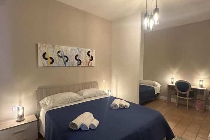 Room 15 of 37