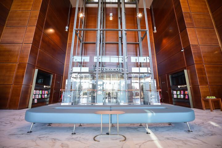 Guest Lobby