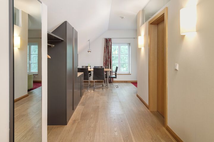 Room 10 of 54