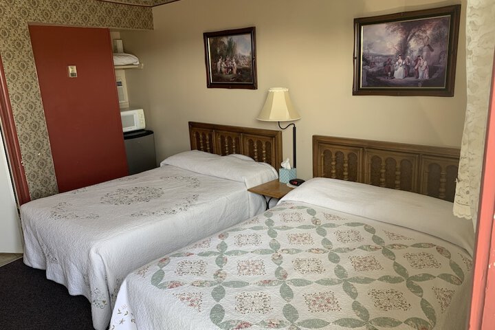 Classic Double Room 1 Queen Bed (29 of 33)