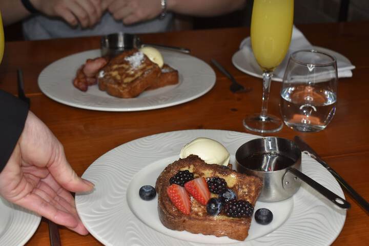 Breakfast/Coffee Service 51 of 57