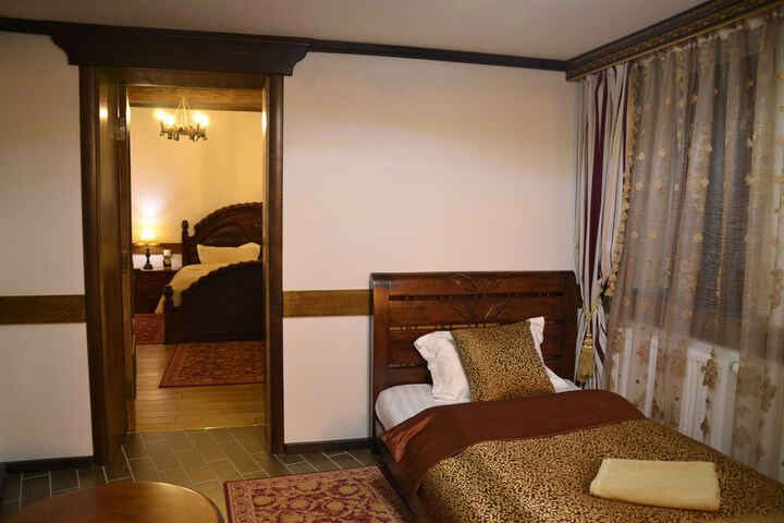 Room 16 of 75