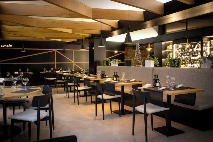 Dining 91 of 118