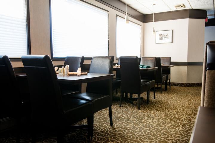 Dining Photos