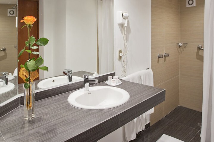Bath Interior