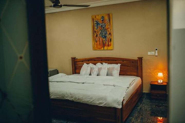 Milady Hotel