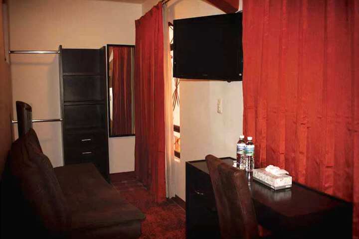 Photo 4