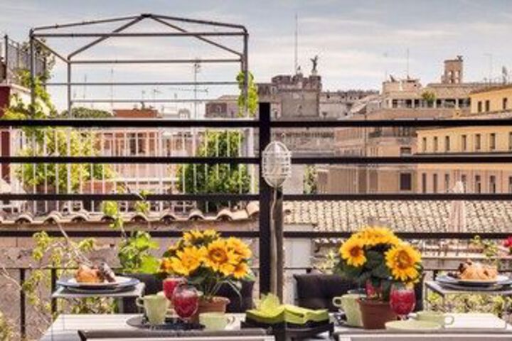 Terrace/Patio 324 of 330