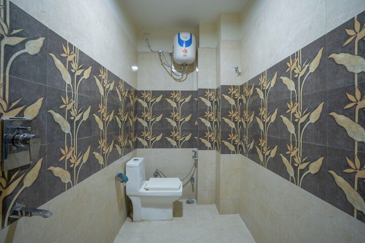 Room 30 of 40