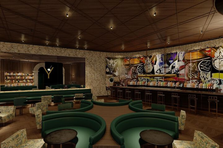 Lounge 21 of 26