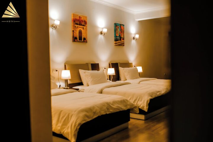 Room 75 of 139