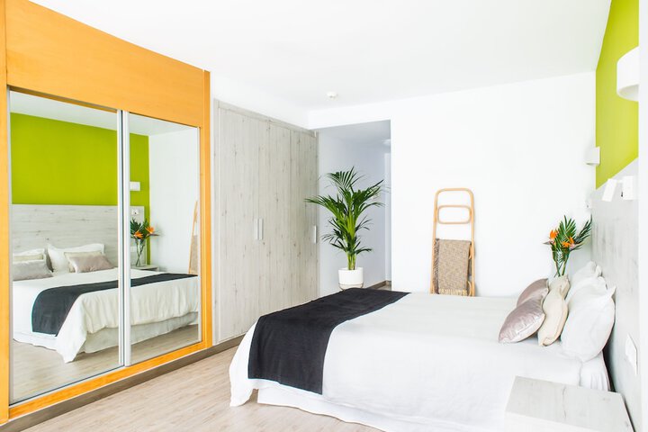 Room 21 of 66