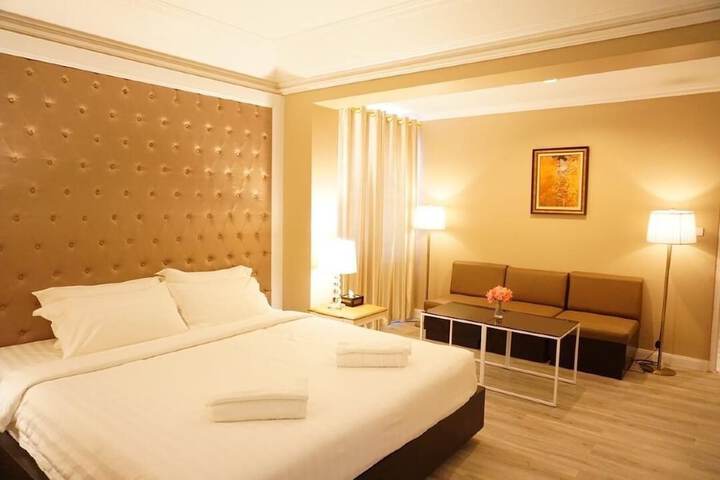 Room 7 of 23