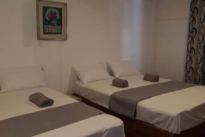 Room 6 of 43