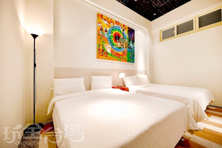 Room 29 of 86
