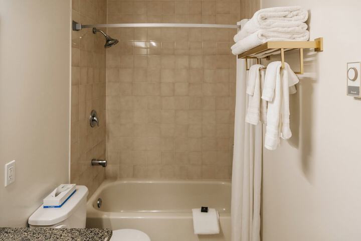 Clean Restrooms