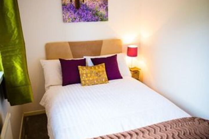 Room 2 of 24