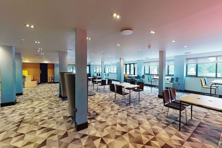 Business Center 50 of 52
