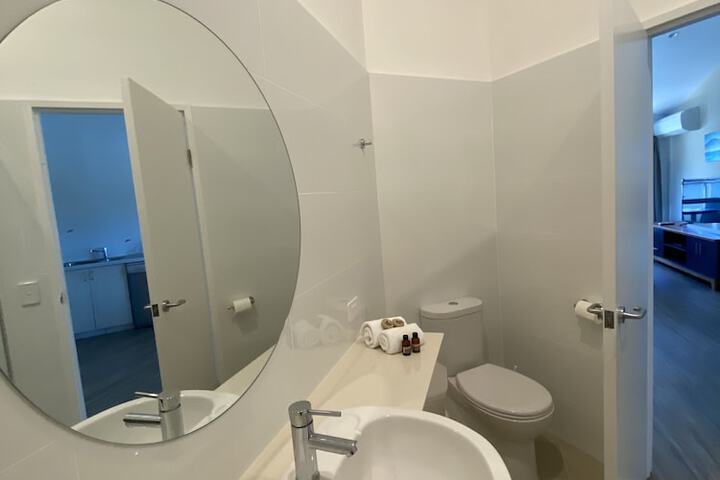 Room 30 of 49
