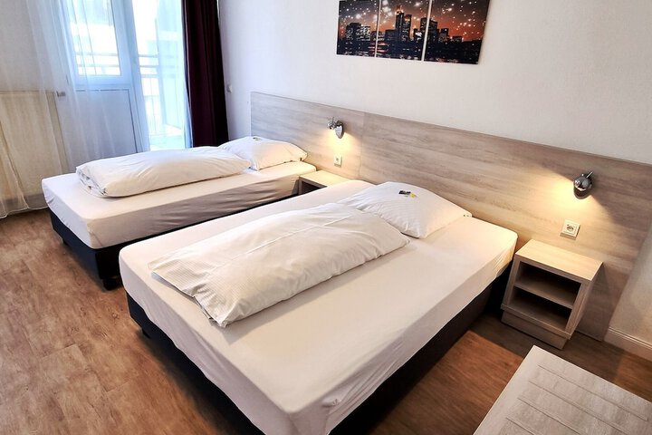 Room 21 of 65
