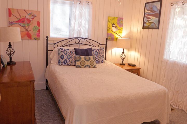 Room 85 of 400