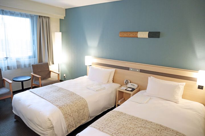Room 18 of 42