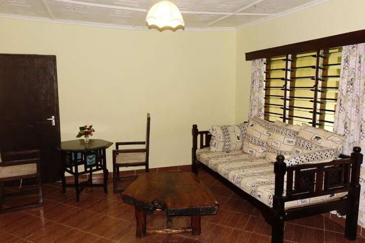 Room 11 of 22