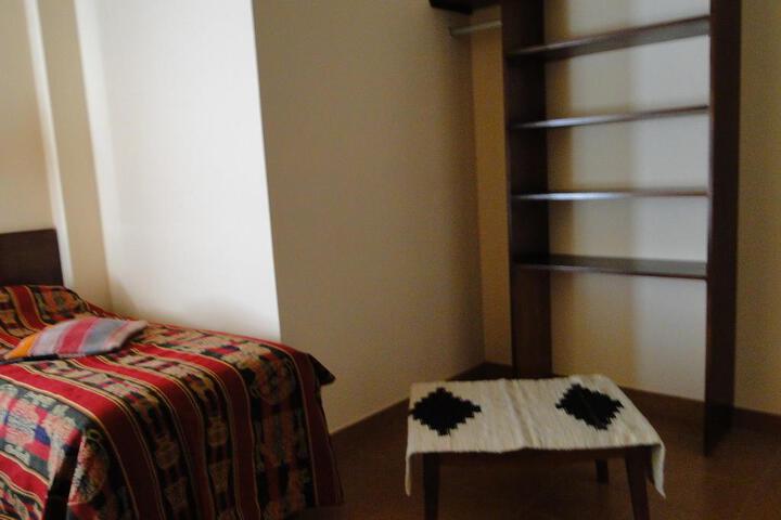 Room 14 of 28