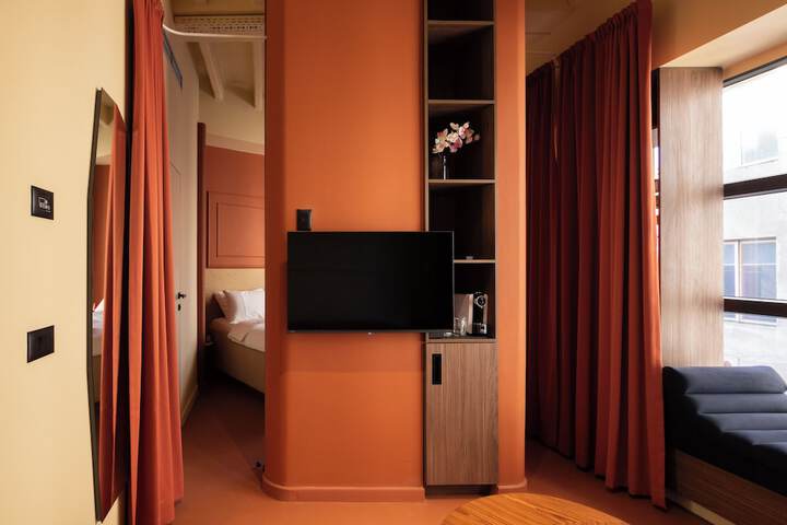 Room 79 of 133