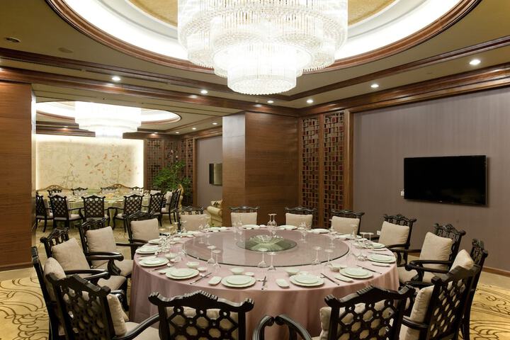 Restaurants