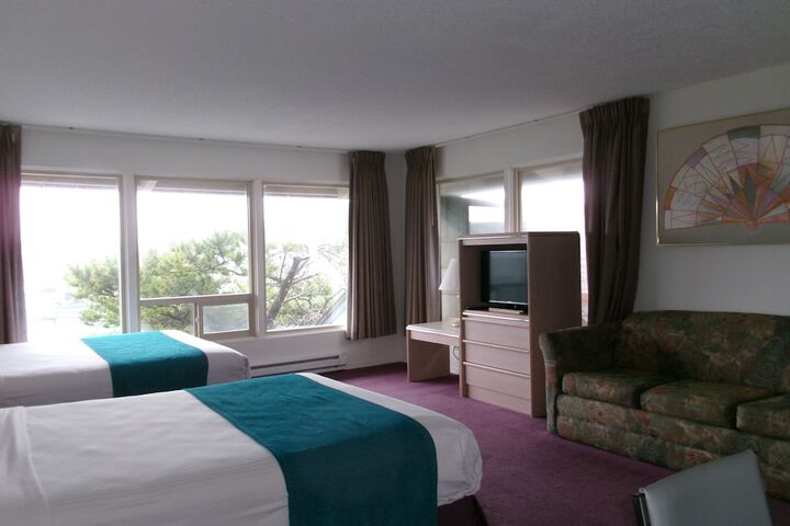 Room 21 of 165
