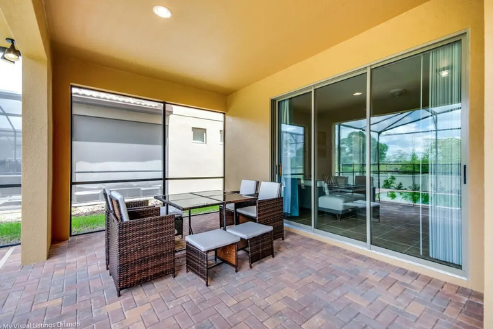 Terrace/Patio 8 of 26