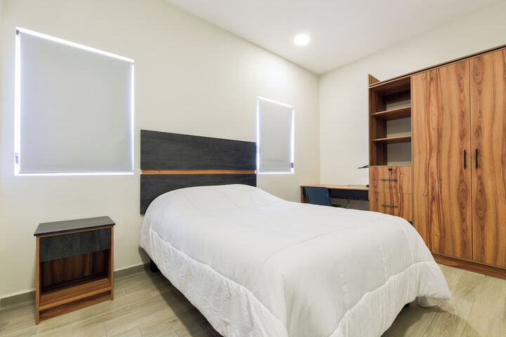 Room 36 of 228