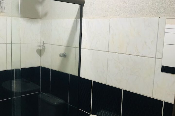 Room 12 of 35