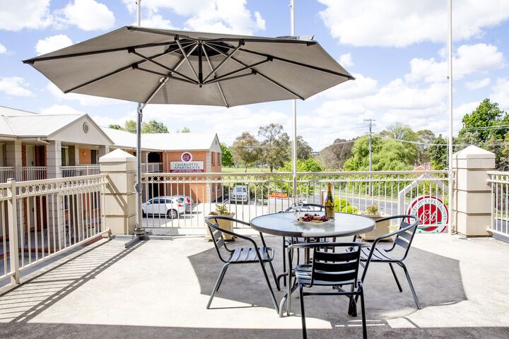 Terrace/Patio 90 of 136