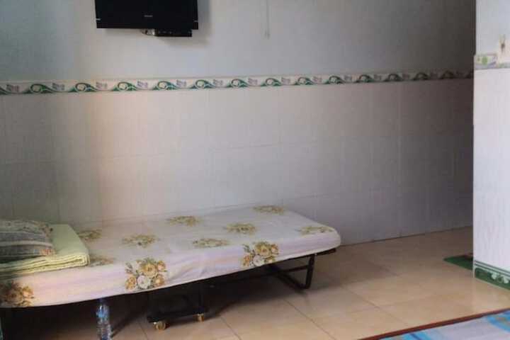 Room 14 of 20