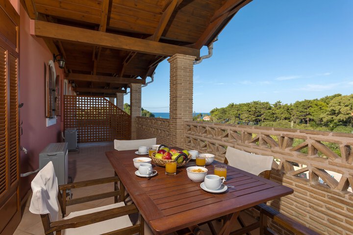 Terrace/Patio 38 of 62