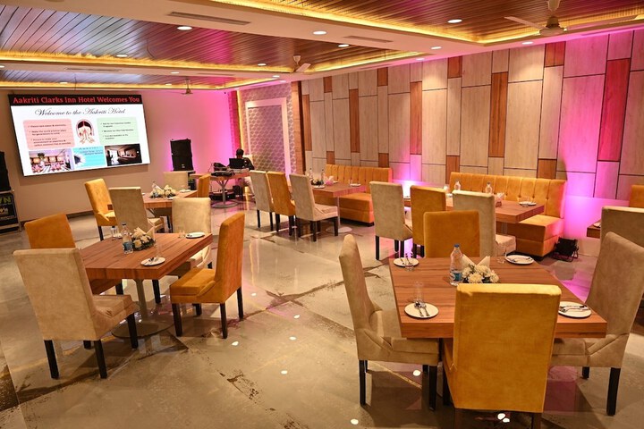 Hotel Interior 22 of 27