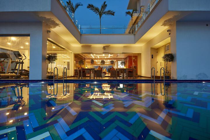 Pool 23 of 65
