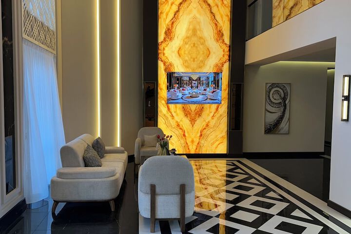 Photo of Karim Parkside Hotel