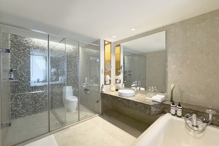 Bathroom Interior Photo