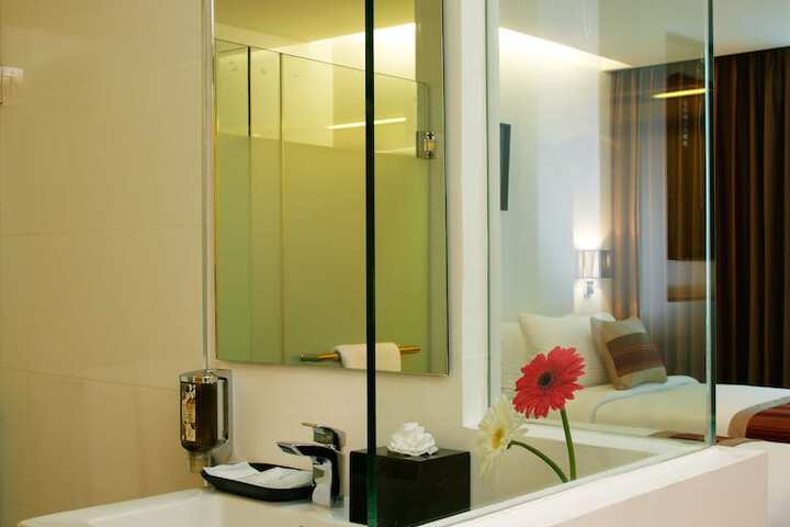 Room 22 of 26