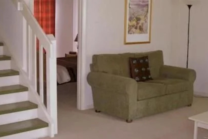 Room 17 of 26