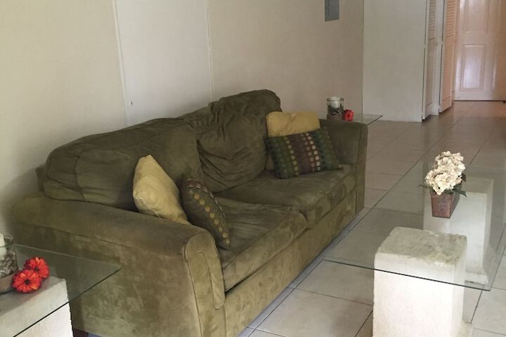 Room 2 of 17