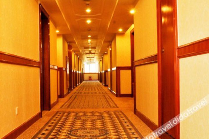 Vienna International Hotel Foshan Qiandenghu Guicheng Subway Station Branch