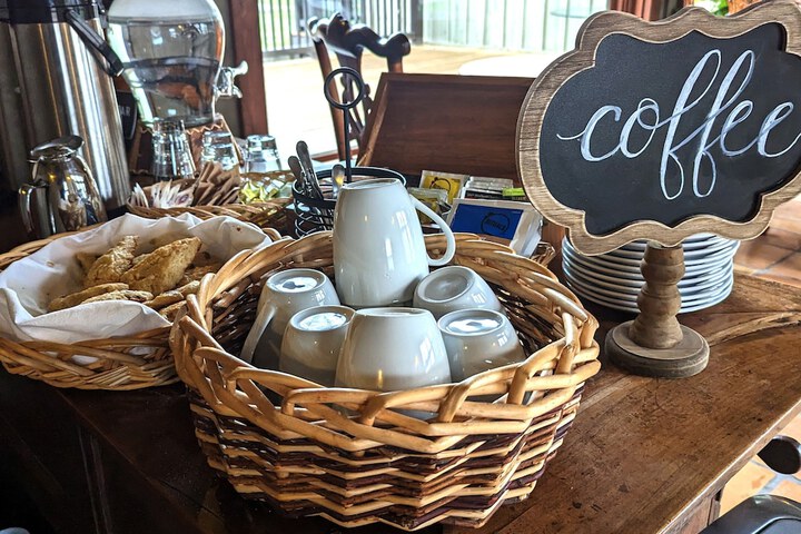 Breakfast/Coffee Service 52 of 87