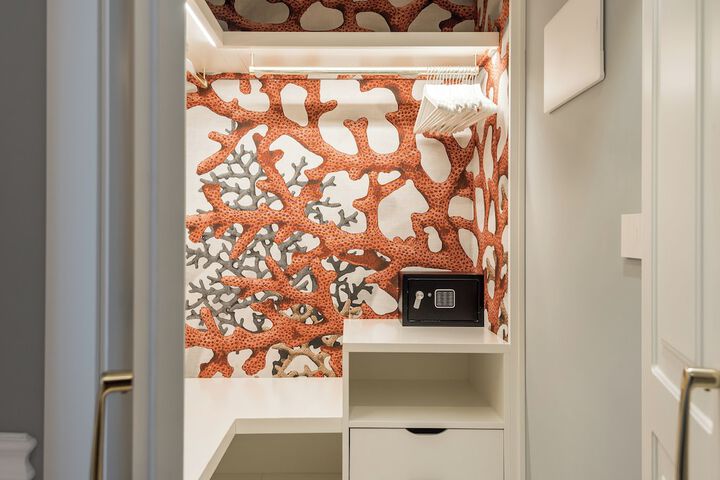 Room 34 of 264