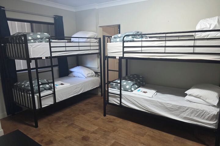 Room 20 of 49