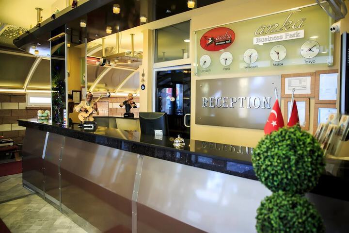 Concierge desk