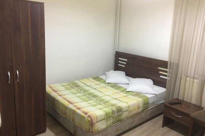 Room 7 of 10
